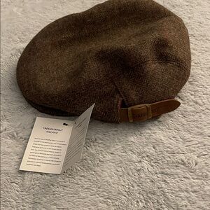 Carnaween Brown Herringbone  Plaid Hat.  Men’s  SZ L  NWT Ireland